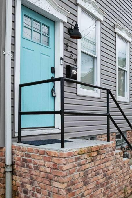 Design + Fire Pit In Heart Of Casa de férias Pittsburgh
